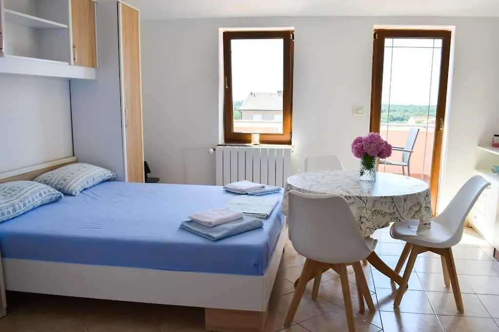 Chianti Apartment Pula Croatia