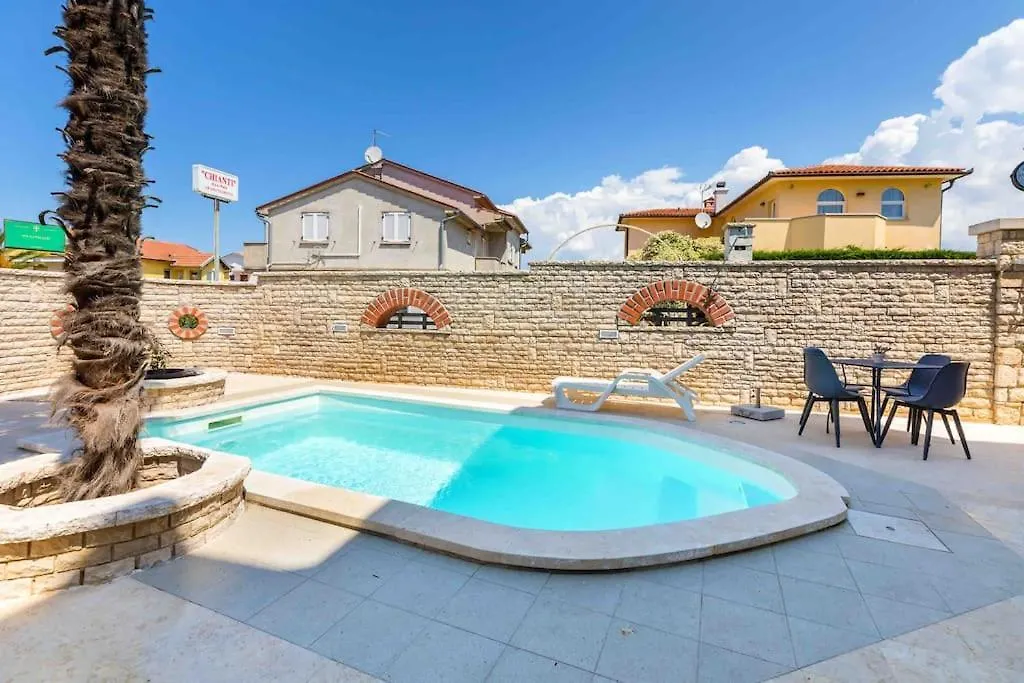 Chianti Apartment Pula Croatia
